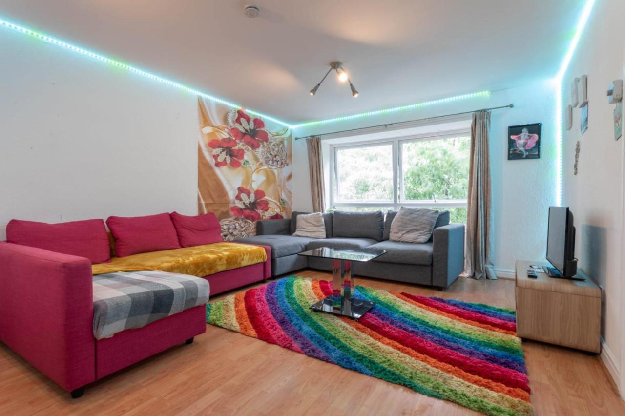 Hanifa Place Leeds  Luaran gambar