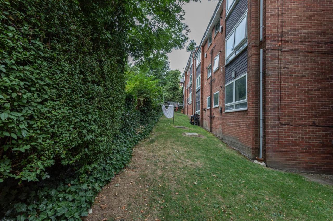 Hanifa Place Leeds  Luaran gambar