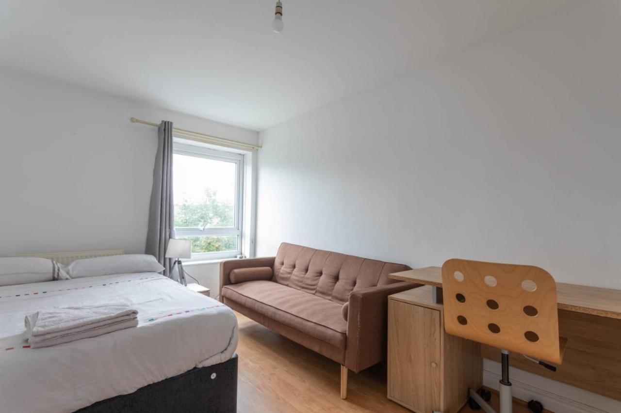 Hanifa Place Leeds  Luaran gambar