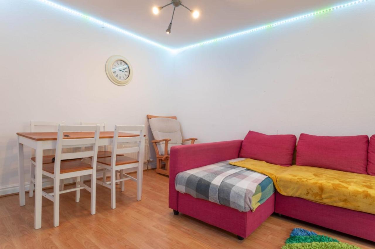 Hanifa Place Leeds  Luaran gambar