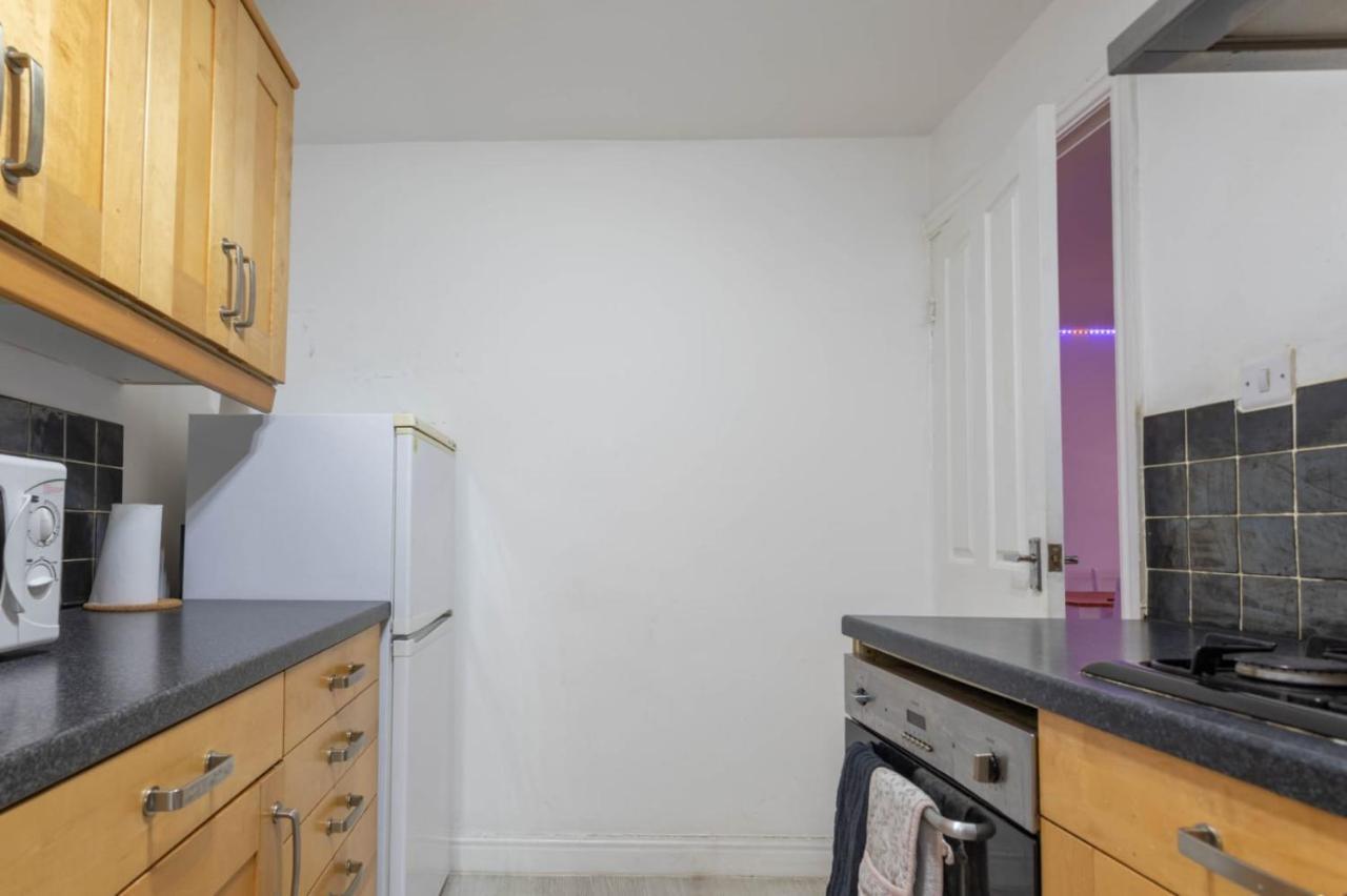 Hanifa Place Leeds  Luaran gambar